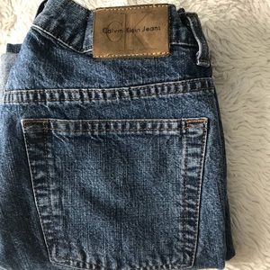 Calvin Klein mom jeans